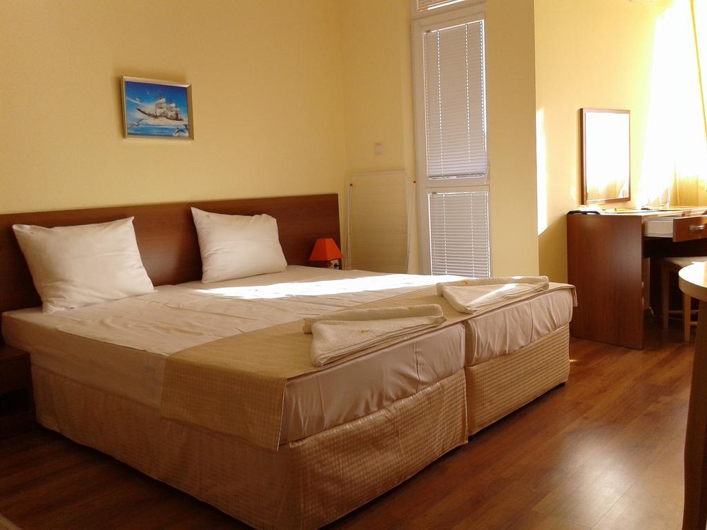 Stephanovy Guest House 소조폴 객실 사진