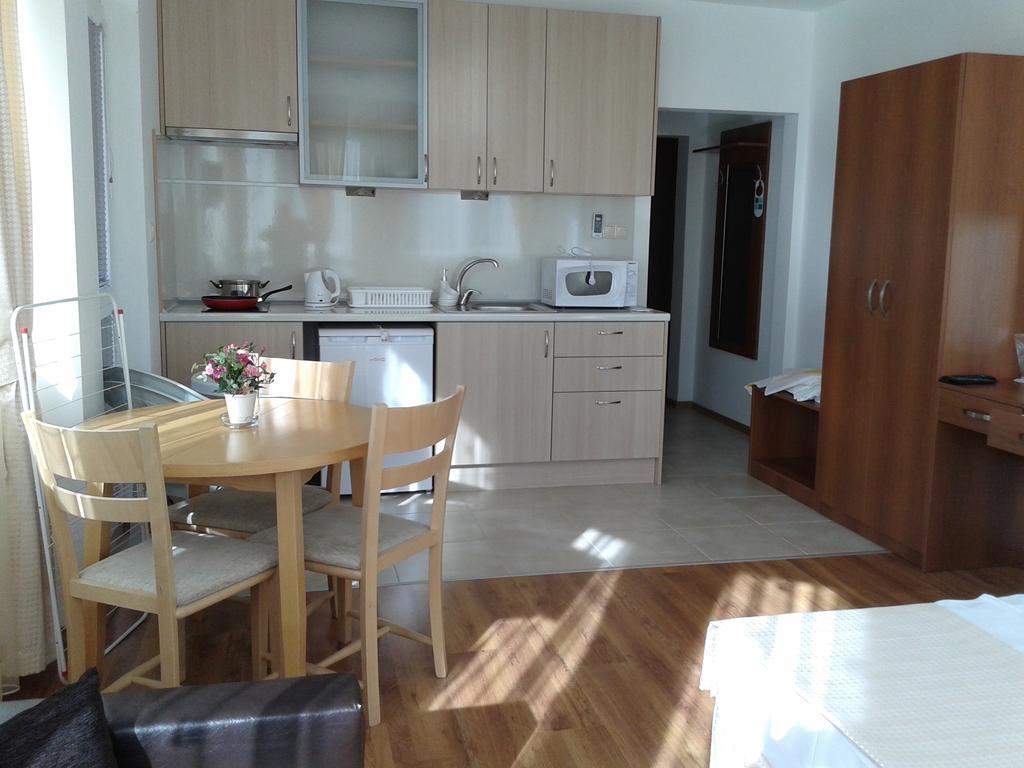 Stephanovy Guest House 소조폴 객실 사진